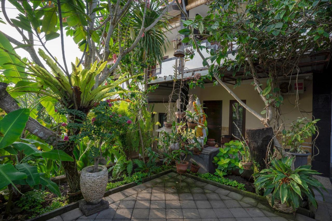 Terrace Garden Homestay&Spa Jimbaran Exterior foto